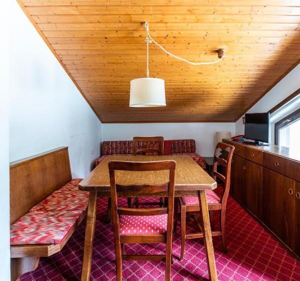 1침실 펜트하우스 아파트, Residence Lastei