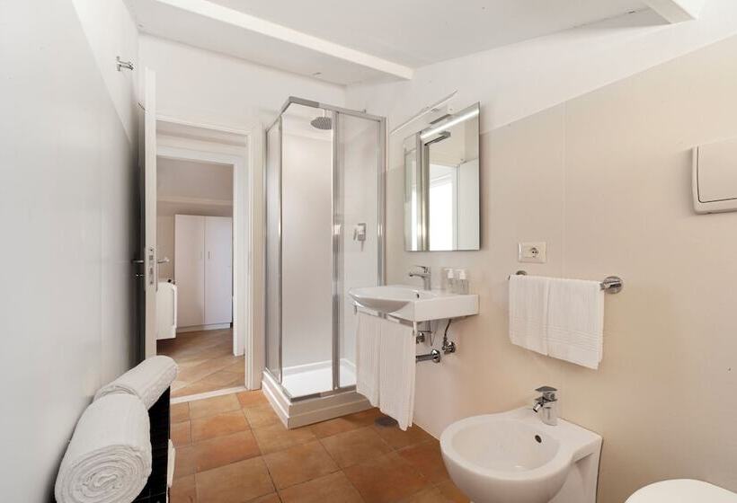 Апартаменты 3 Спальни, Tasso Suites & Spa
