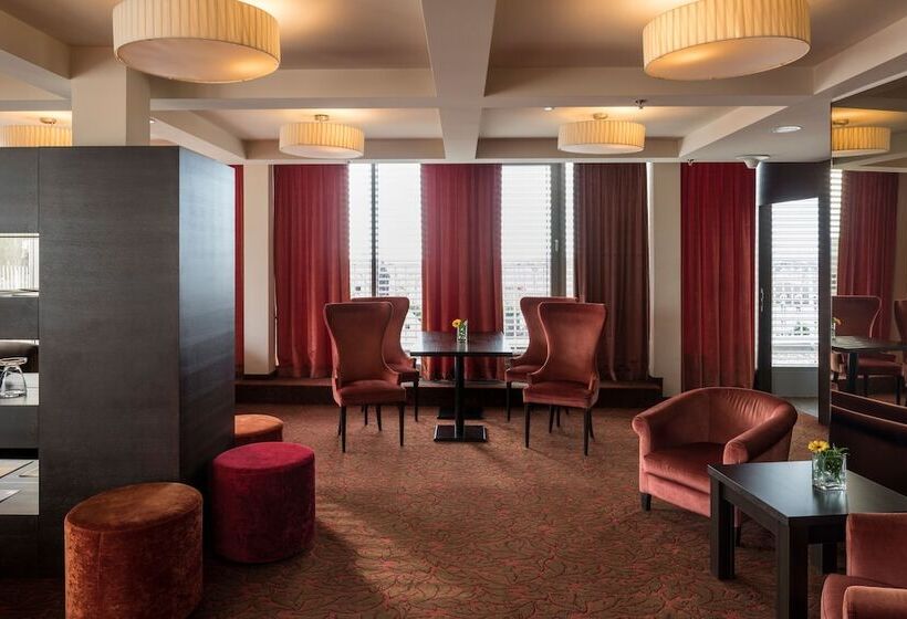 سوییت جونیور, Falkensteiner Hotel Bratislava