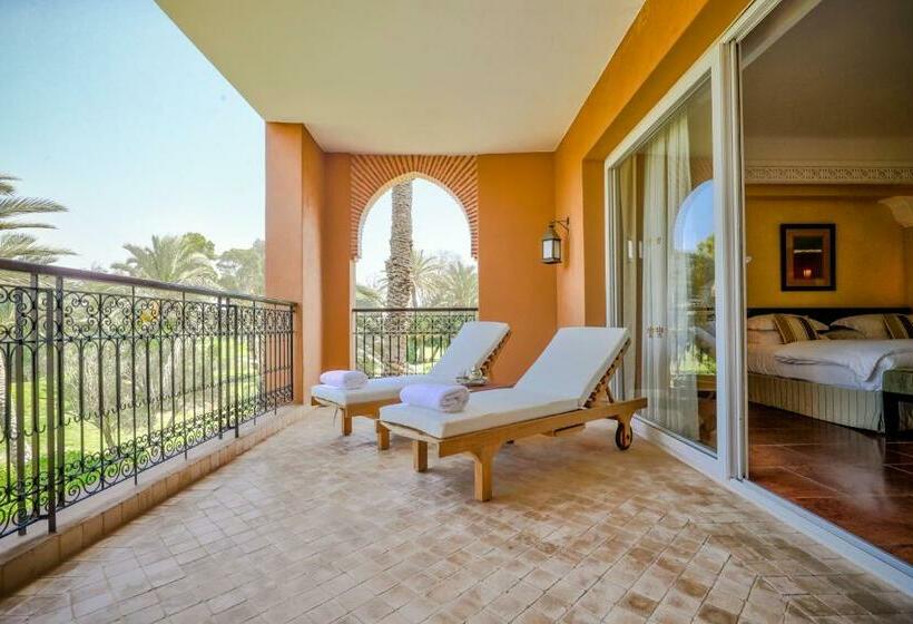 سوییت پرستیژ, Tikida Golf Palace