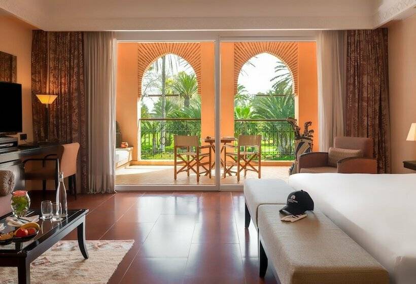 سوییت پرستیژ, Tikida Golf Palace