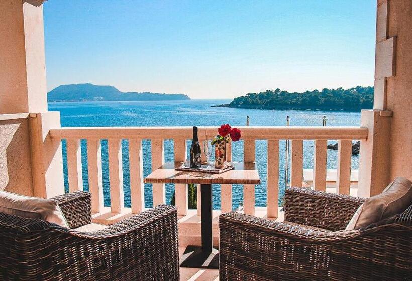 Полулюкс, Bozica Dubrovnik Islands