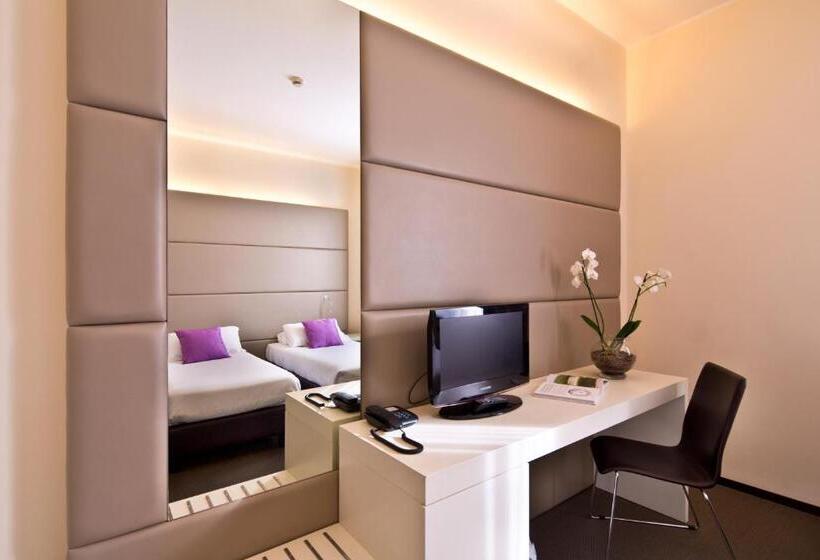 Классический Номер, Th Assisi   Hotel Cenacolo