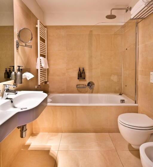 Трехместный Номер Superior, Th Assisi   Hotel Cenacolo