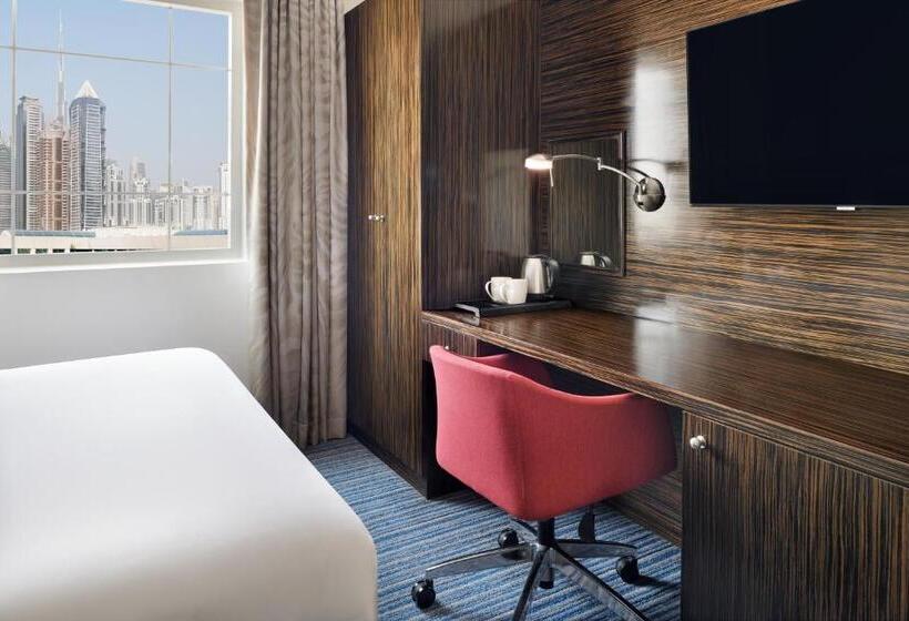 Стандартный Номер Кровать Кинг, Holiday Inn Express Dubai Safa Park, An Ihg