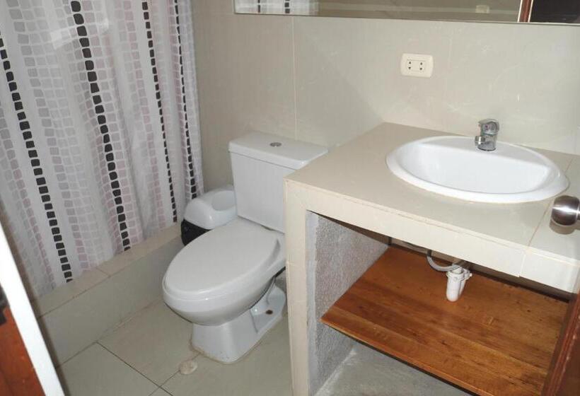 Номер Deluxe Вид на Море, Inkawasi Miraflores Hostel