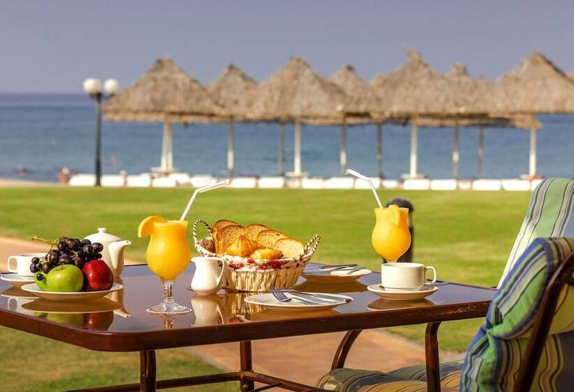 Президентский Люкс, Royal Beach Hotel & Resort