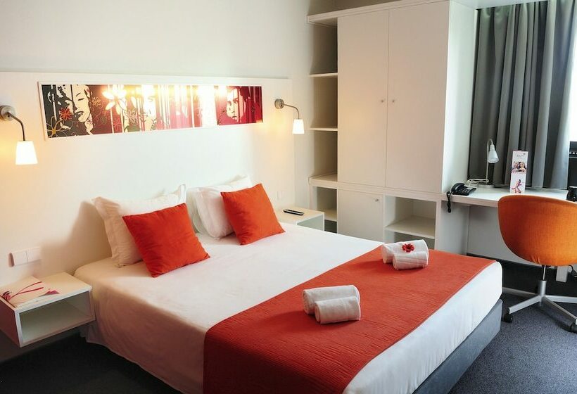 اتاق پرمیوم, Star Inn Porto