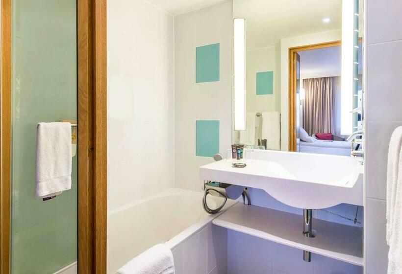 Suite, Novotel London Paddington