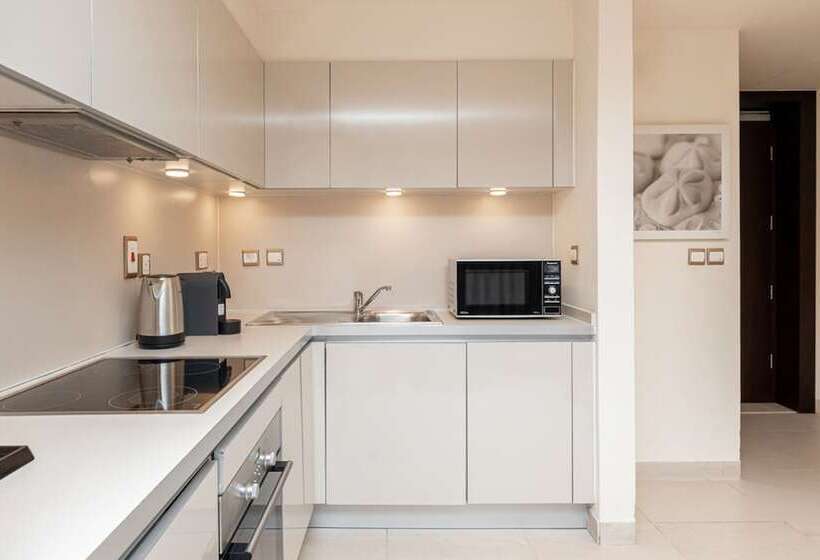 Студия Стандарт, Radisson Blu Residence, Dubai Marina