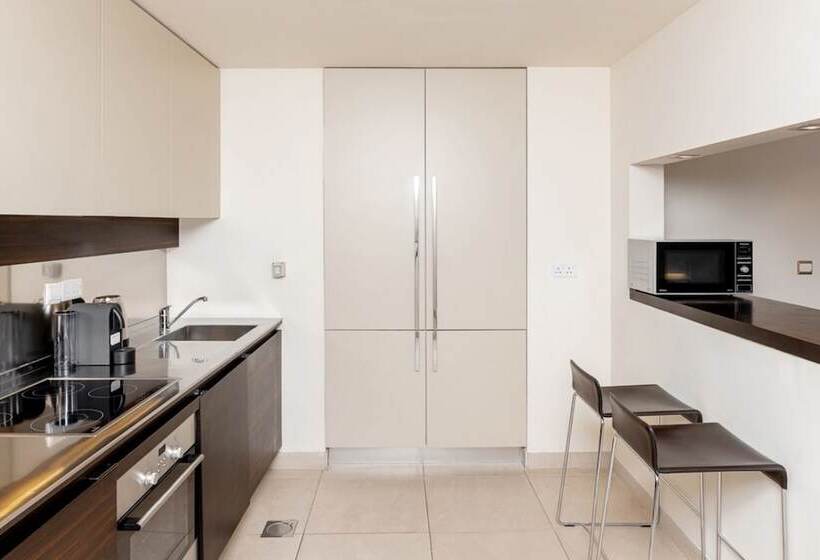 Апартаменты Superior 1 Спальня, Radisson Blu Residence, Dubai Marina