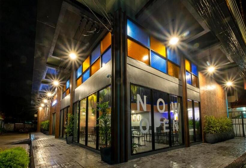 جناح عائلي, Bedfriends Poshtel