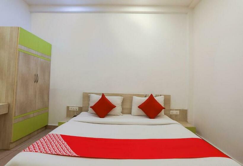 Quarto Estandar, Oyo 67602 Loto Stays