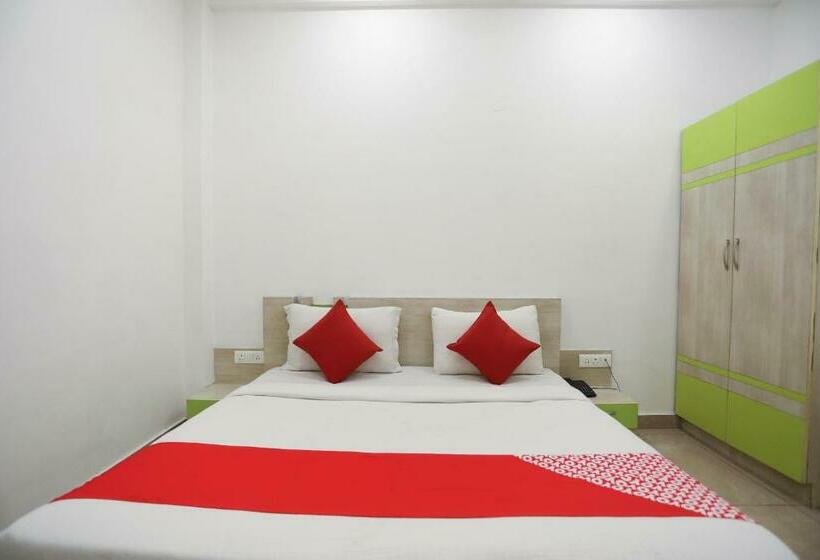 Quarto Estandar, Oyo 67602 Loto Stays
