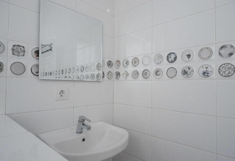Номер Superior, Sans Hotel Empress Simpang Lima