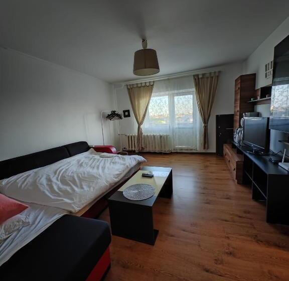 آپارتمان 2 خوابه, Z Villa