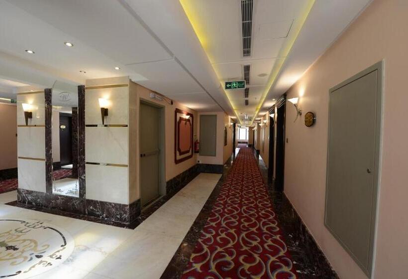 Номер Стандарт, Al Waleed Tower
