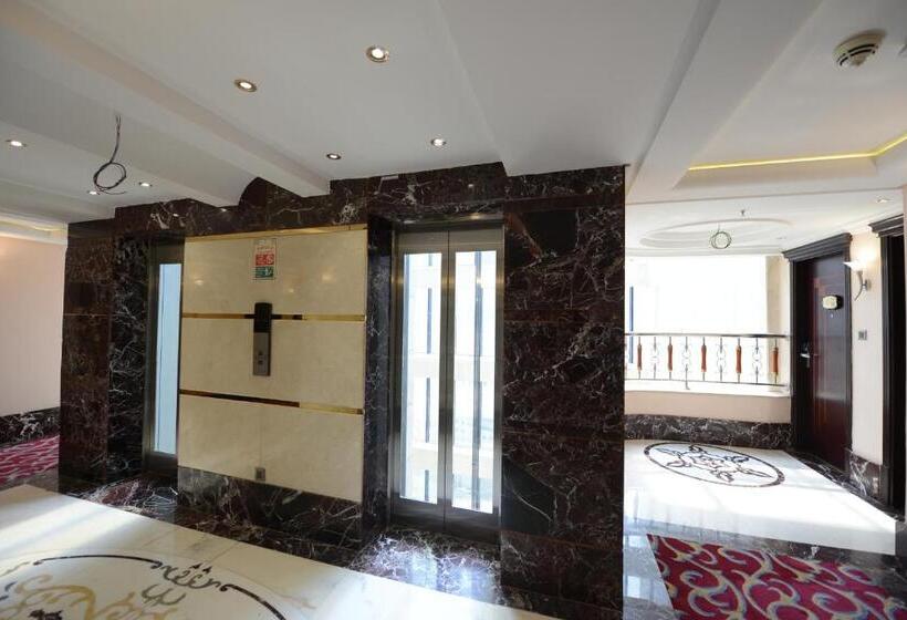 Номер Стандарт Трехместный, Al Waleed Tower
