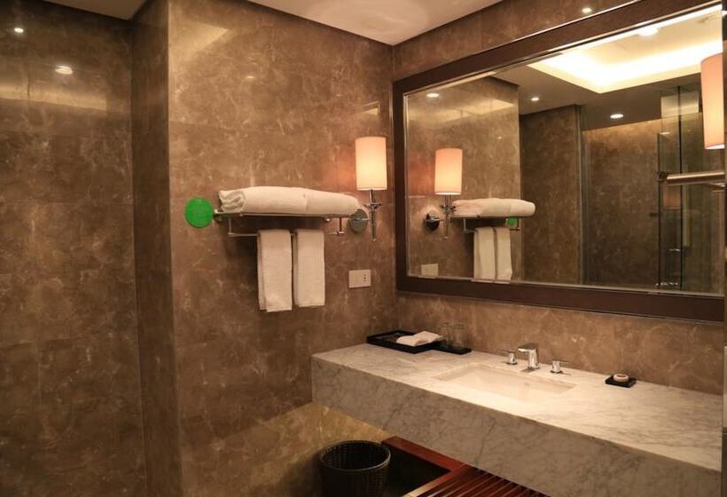 Номер Superior, Guangzhou Changfeng Gloria Plaza
