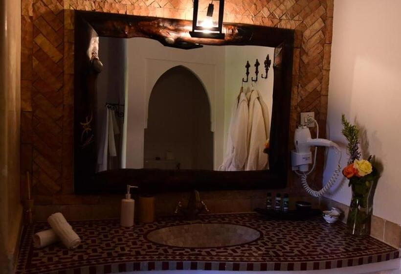 חדר דלוקס לארבעה, Auberge Chez Pierre