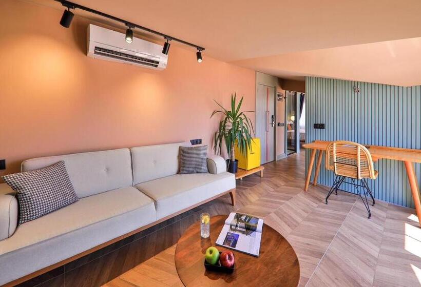 سوییت اجرایی, Luff Boutique Hotel   Adult Only