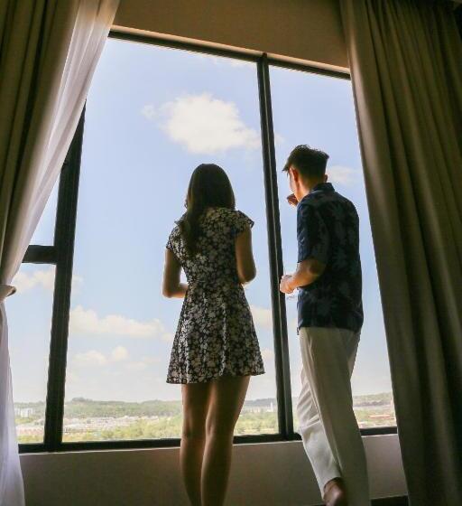 Трехместный Номер Deluxe, D Elegance Grand Bandar Seri Alam