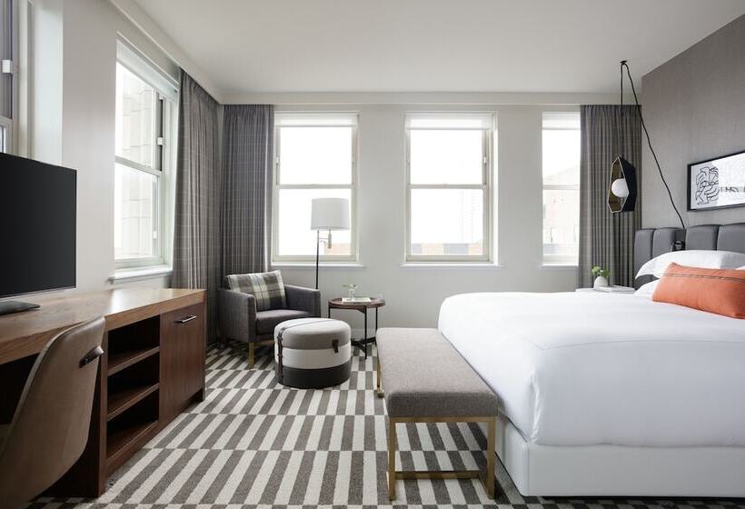 带城市景观的套间, Kimpton   Harper Hotel, An Ihg