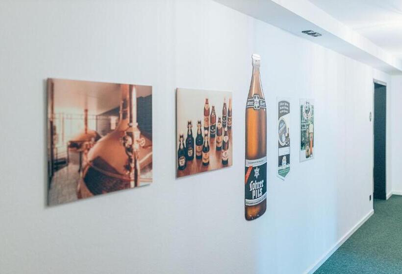 Студия Стандарт, Weekly Boardinghouse