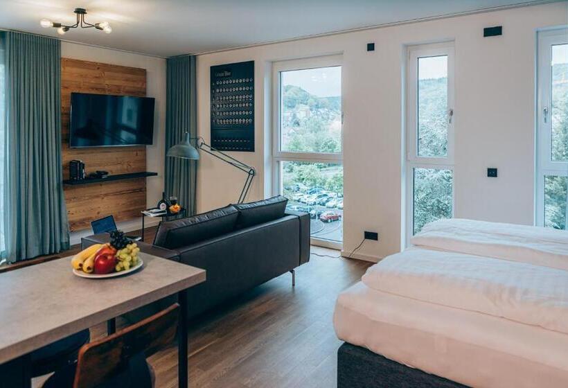 Апартаменты 1 Спальня с Террасой, Weekly Boardinghouse