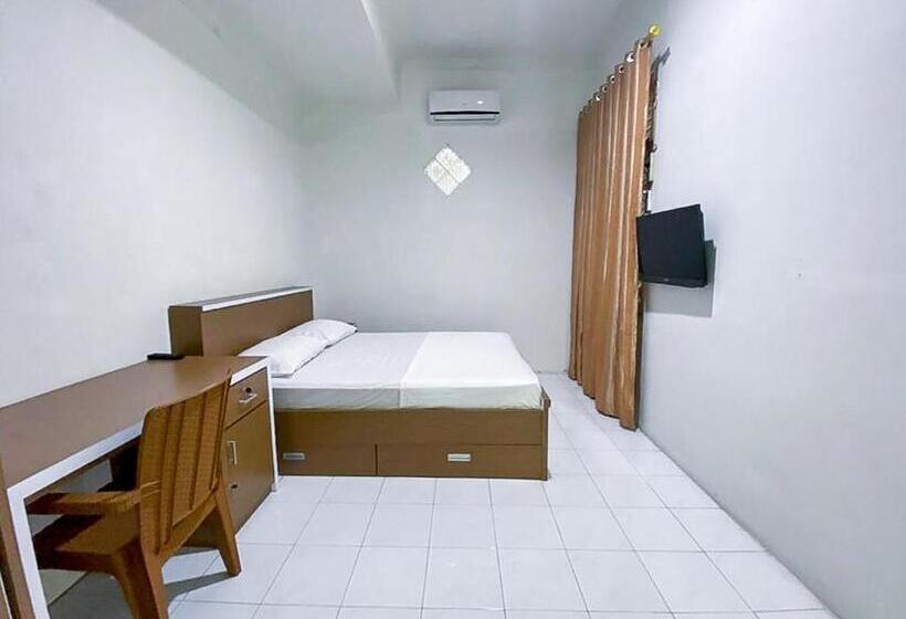 디럭스 룸, Damigalova Guest House Mitra Reddoorz