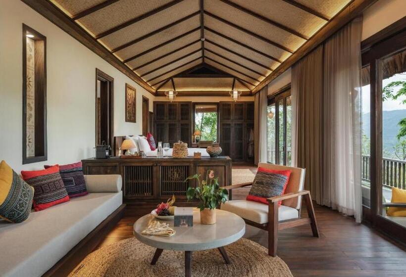 سوییت جونیور با بالکن, Avana Retreat