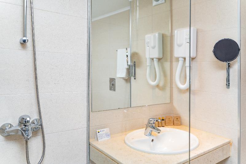 اتاق اکونومی یک تخته, Panorama Hotel   Free Ev Charging Station