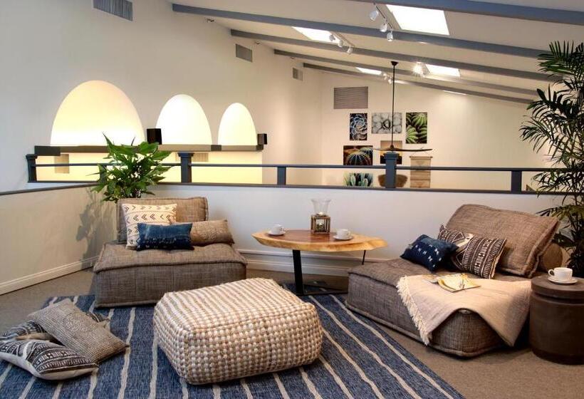 Номер Стандарт с Балконом, Azure Palm Hot Springs