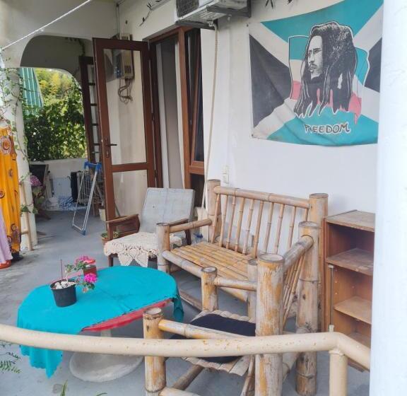 スタンダードルーム, Merabi Guest House