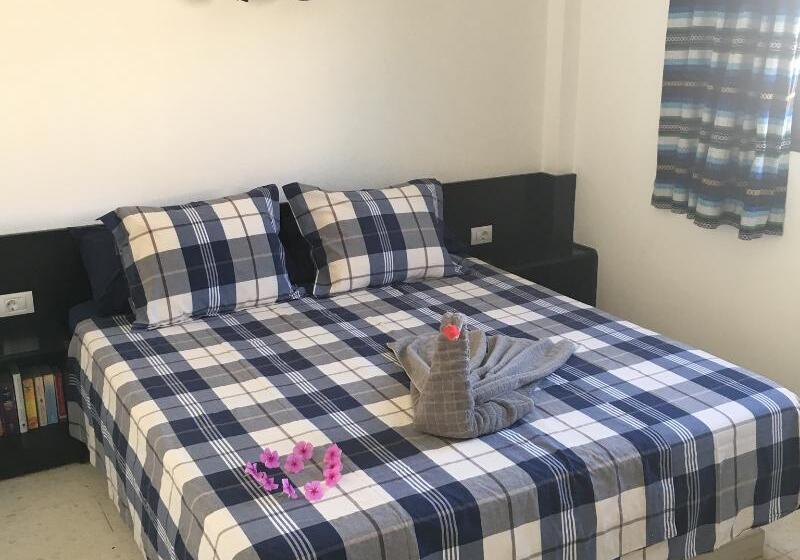 １ベッドルームアパートメント, Apartamentos Alberto