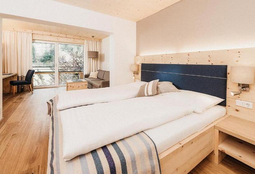 اتاق سوپریور, Biohotel Rupertus