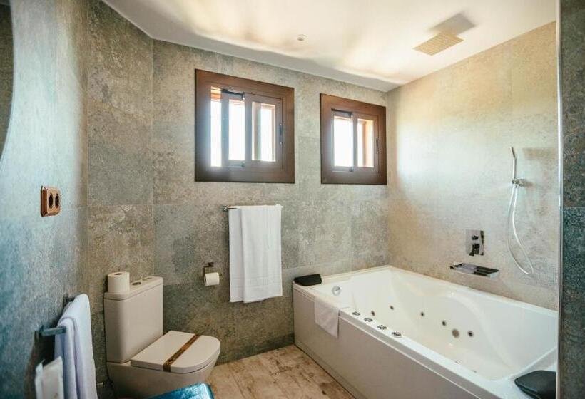 سوئیت 2 خوابه, El Molí De Pontons Suites Con Jacuzzi Spa