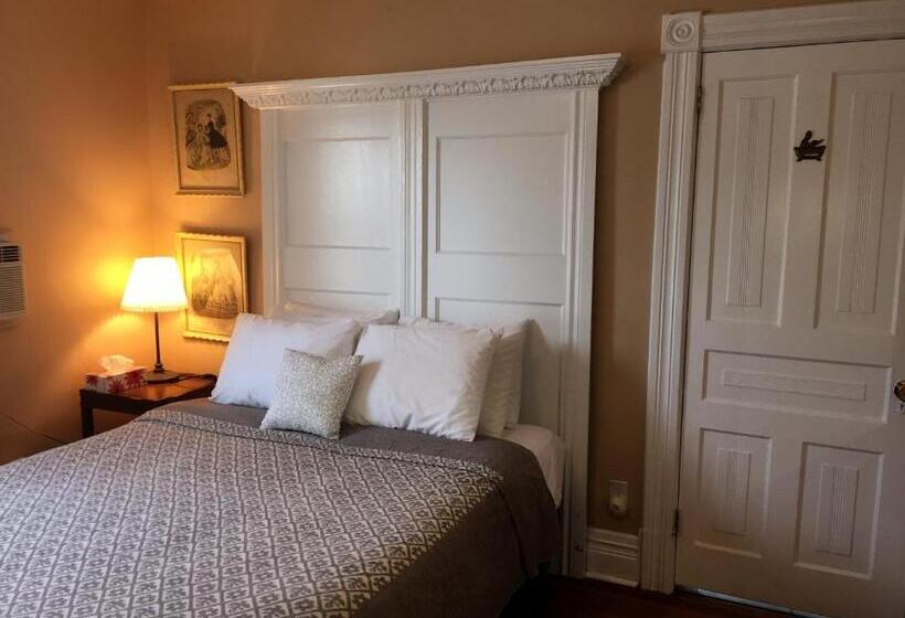 Standardrum, Ellis House Bed & Breakfast