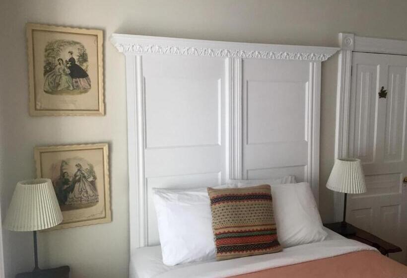 スタンダードルーム, Ellis House Bed & Breakfast