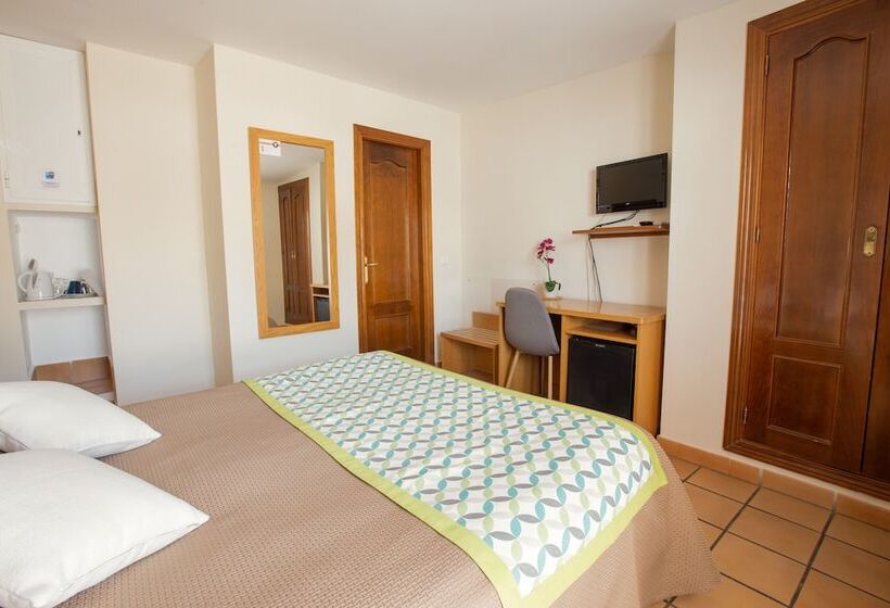 اتاق استاندارد, Hostal El Gallo
