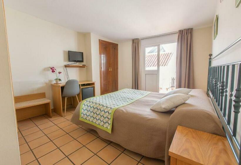 اتاق استاندارد, Hostal El Gallo