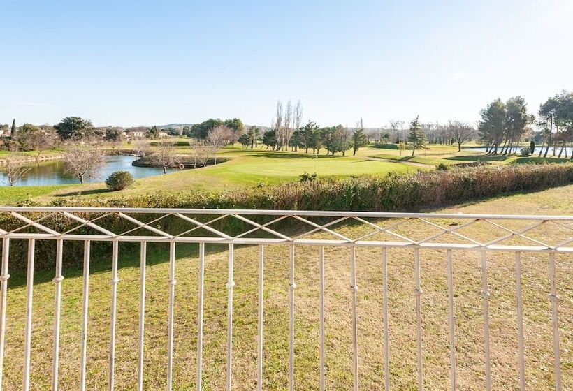 Апартаменты 1 Спальня, Residhotel Golf Grand Avignon