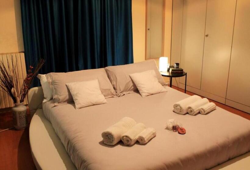 标准间带漩涡浴缸, Bracco Rooms & Suites