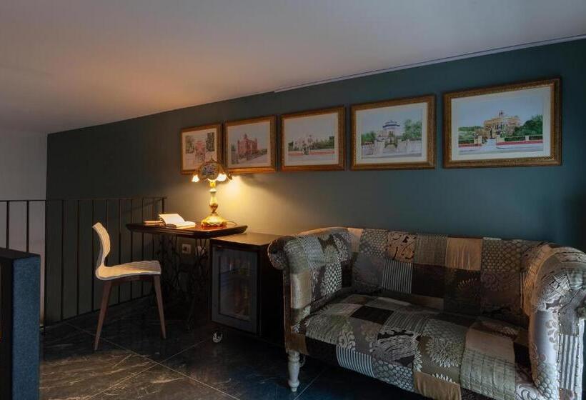 Люкс Кровать Кинг, Coclee Suite Palace