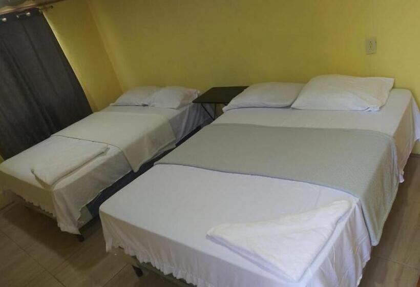 اتاق استاندارد, Hostal Rudy S Beach