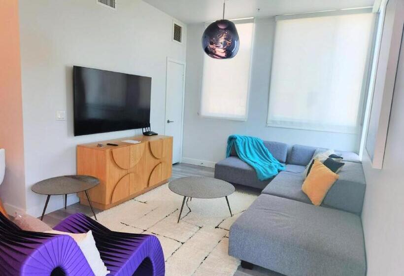 Апартаменты 1 Спальня, Stayspro   Hollywood Homes Minutes To Everything Spacious And Free Parking