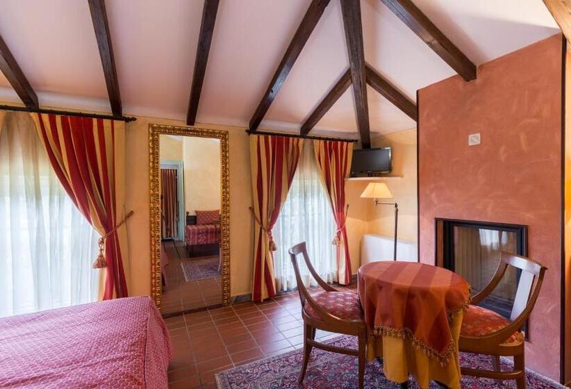 اتاق استاندارد سه نفره, Cavalieri Del Mare