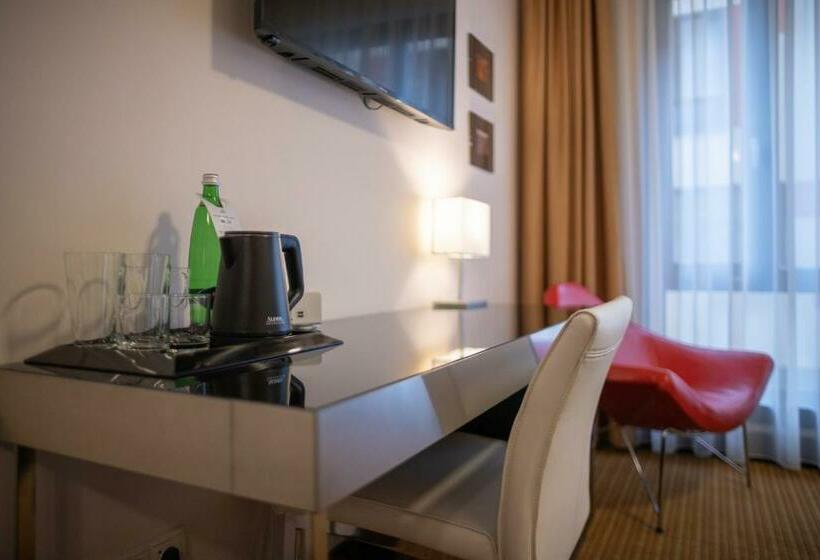 Quarto Superior, Grand Majestic Hotel Prague