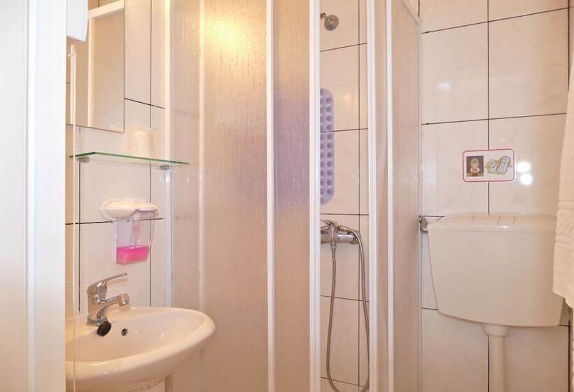 اتاق استاندارد یک نفره, Guest House Sao Filipe