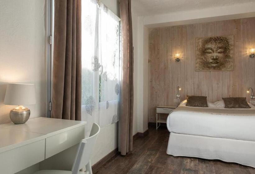 Номер Стандарт, La Bastide